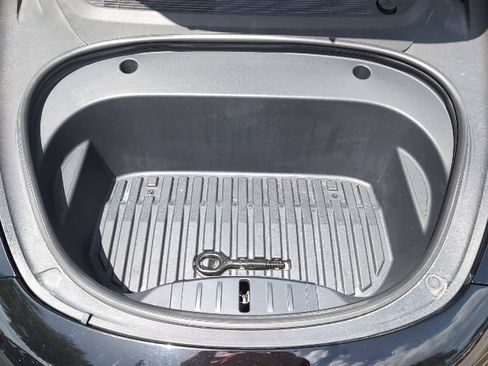 Used 2023 Tesla Model 3 Standard Range RWD image 23