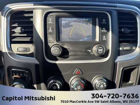 Used 2022 RAM 1500 Classic SLT image 26