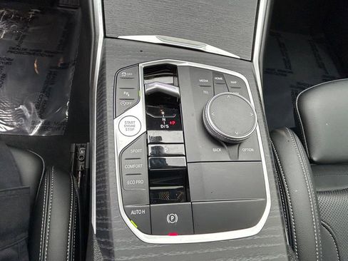 Used 2025 BMW 330i Sedan image 49