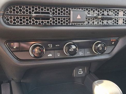 Used 2024 Honda HR-V Sport image 16