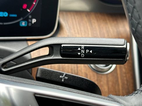 Certified 2022 Mercedes-Benz C 300 Sedan image 32