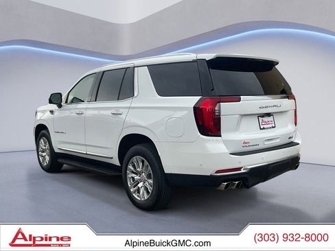 Used 2025 GMC Yukon Denali AWD/4WD image 3