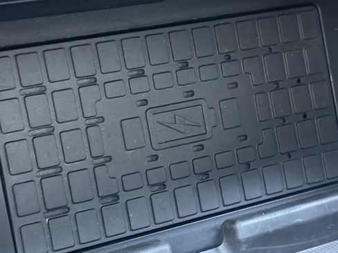 Used 2025 Ford F150 Raptor image 30