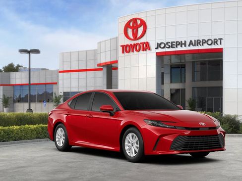 New 2026 Toyota Camry LE FWD image 32