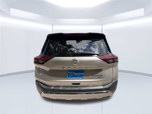 Used 2022 Nissan Rogue Platinum w/ Head-Up Display Package AWD/4WD image 7