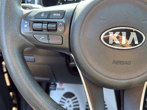 Used 2016 Kia Sorento LX FWD image 16