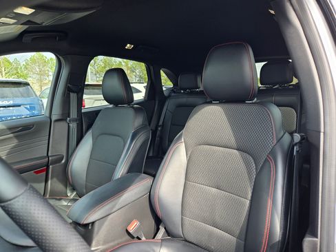 Used 2023 Ford Escape ST-Line Select w/ Tech Pack #2 image 24