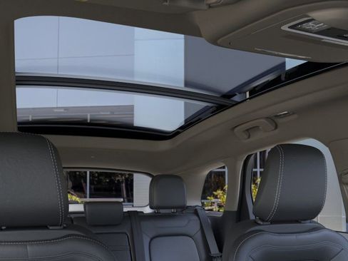 New 2026 Lincoln Corsair Grand Touring AWD/4WD image 22
