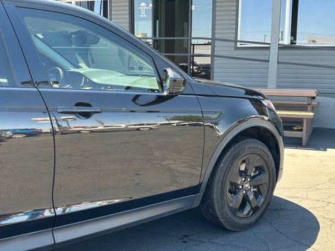 Used 2022 Land Rover Discovery Sport S AWD/4WD image 4