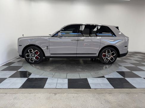 Used 2024 Rolls-Royce Cullinan Black Badge w/ Driver's Package AWD/4WD image 6