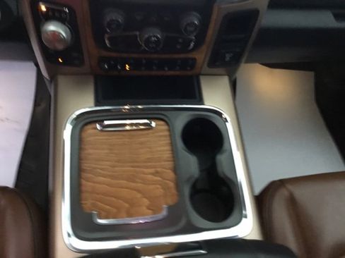 Used 2016 RAM 1500 Laramie Longhorn w/ Convenience Group image 25