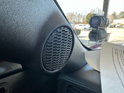 Used 2017 Ford Mustang Premium image 37