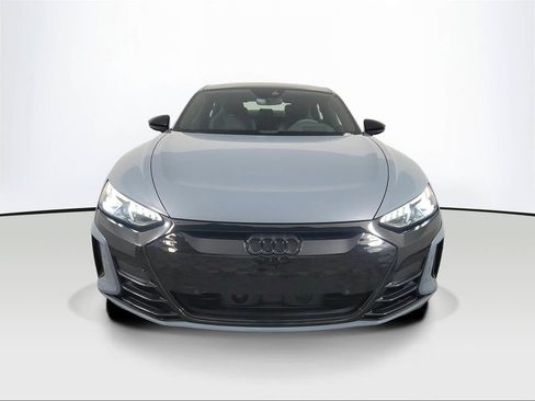 Used 2022 Audi e-tron GT Premium Plus image 2