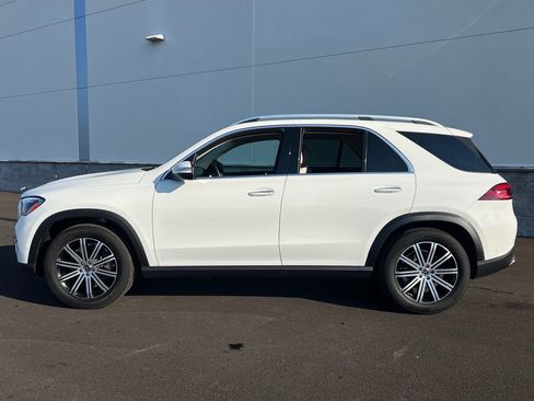 Used 2025 Mercedes-Benz GLE 350 4MATIC image 4