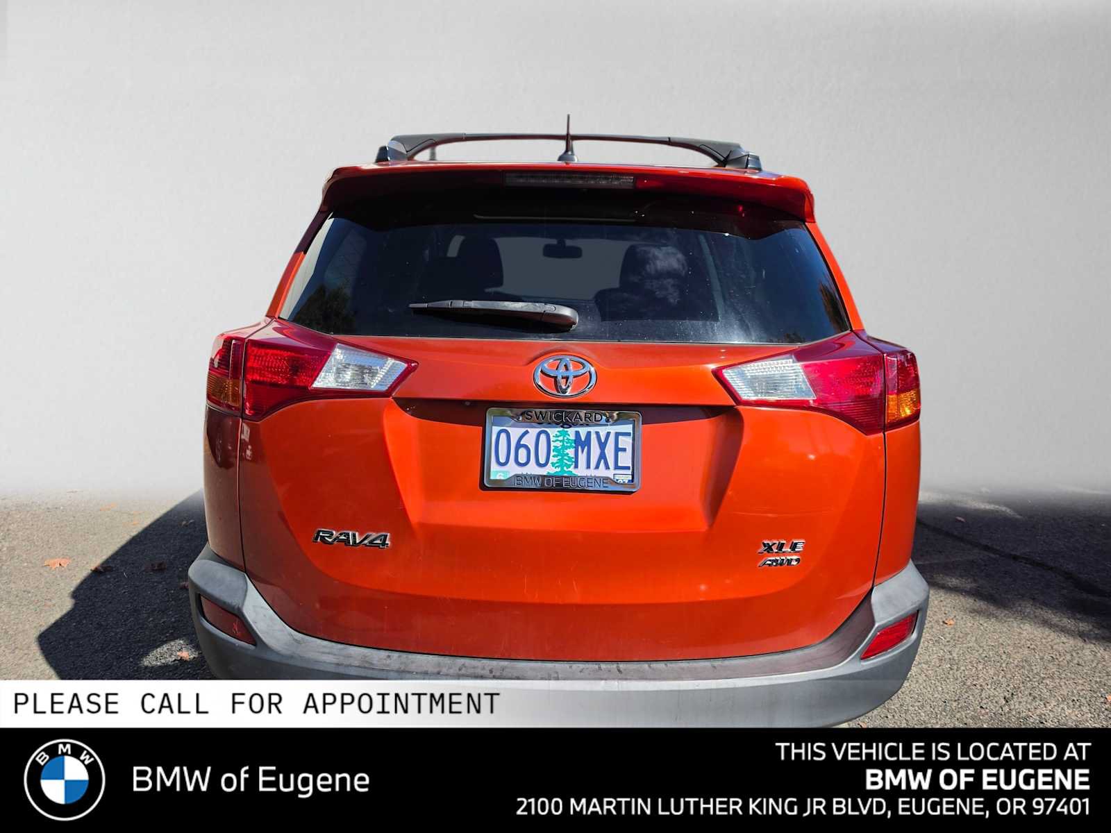 Used 2015 Toyota RAV4 XLE AWD/4WD image 4