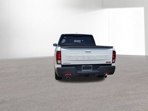 Used 2024 Honda Ridgeline TrailSport image 8