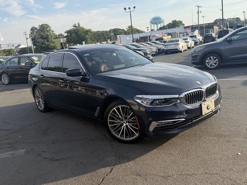 Used 2017 BMW 530i xDrive AWD/4WD image 14