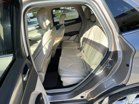 Used 2018 Lincoln MKC Premiere AWD/4WD image 10