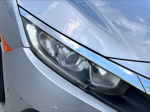 Used 2017 Honda Civic LX image 33