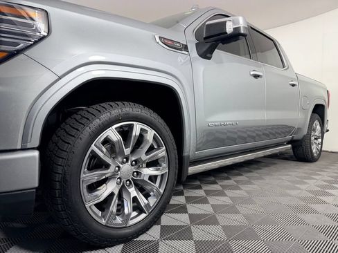 Used 2025 GMC Sierra 1500 Denali AWD/4WD image 12