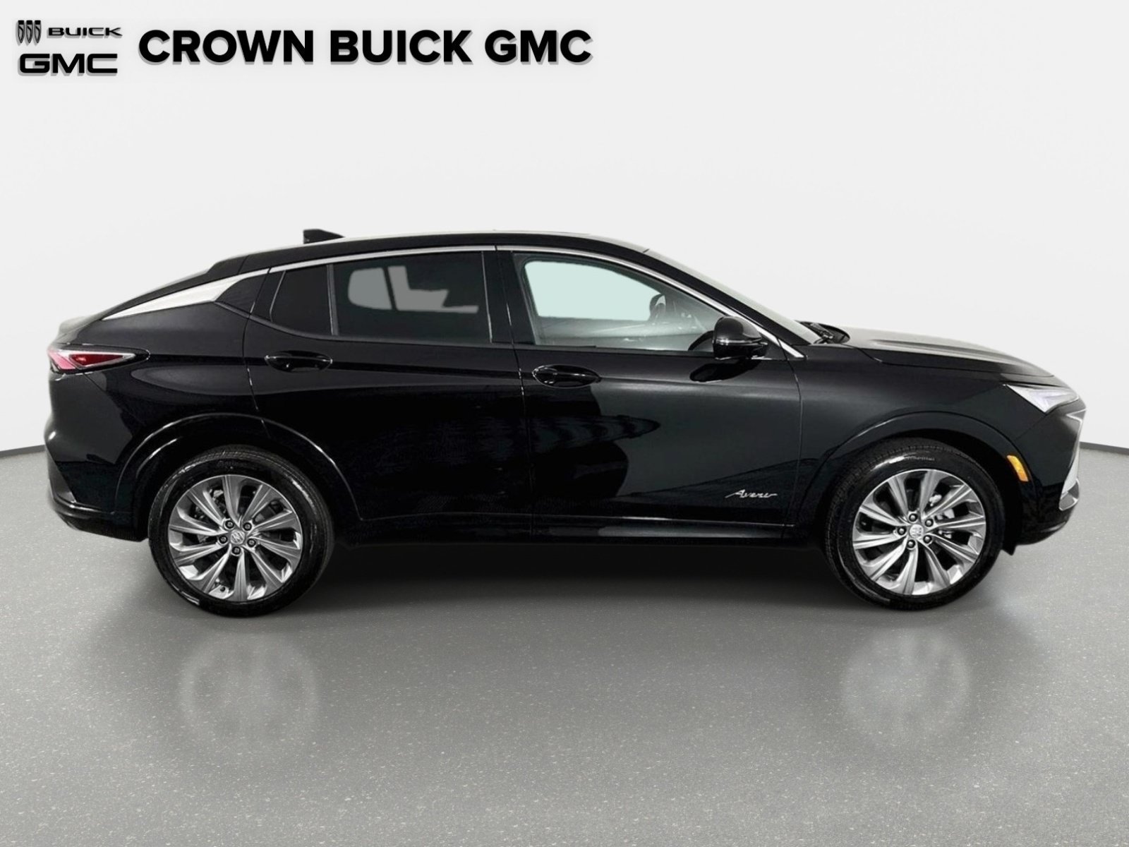 New 2026 Buick Envista Sport Touring FWD image 4