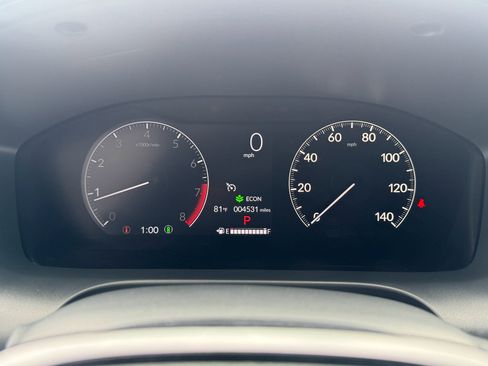 Certified 2025 Honda HR-V Sport image 15
