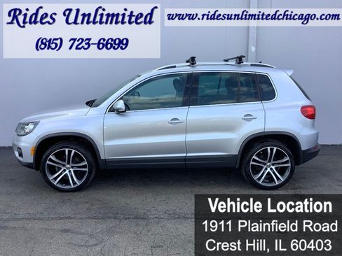 Used 2017 Volkswagen Tiguan SEL FWD image 3