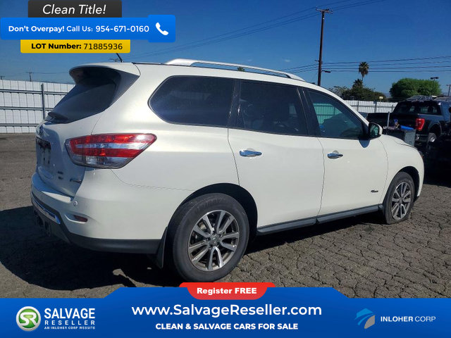 Used 2014 Nissan Pathfinder SV w/ Trailer Tow Package AWD/4WD image 4