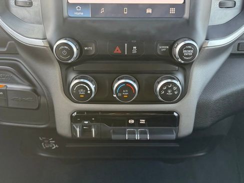 Used 2024 RAM 2500 Big Horn image 26