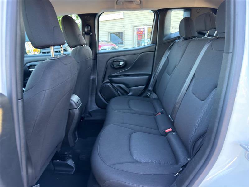 Used 2022 Jeep Renegade Sport AWD/4WD image 19