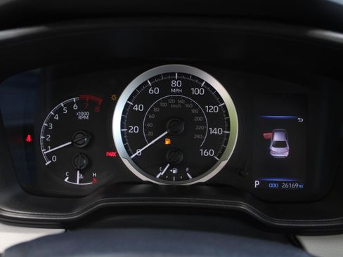 Used 2022 Toyota Corolla LE w/ Carpet Mat Package (TMS) FWD image 10