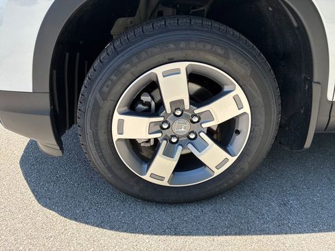 Certified 2024 Honda Ridgeline RTL image 11
