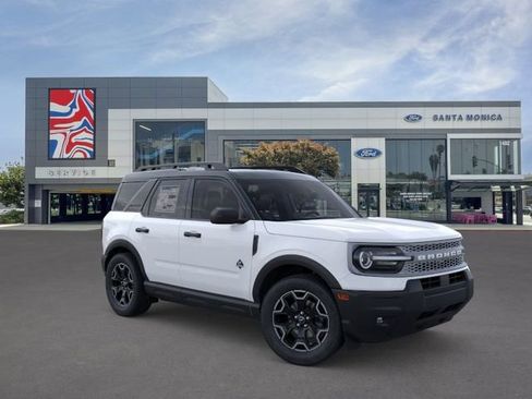 New 2026 Ford Bronco Sport Outer Banks AWD/4WD image 7