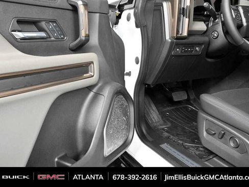 New 2025 GMC Hummer EV 3X w/ LPO, Cargo Utility Package image 6