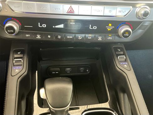 Used 2023 Kia Telluride SX Prestige image 21
