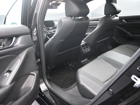 Used 2021 Honda Accord Sport image 30