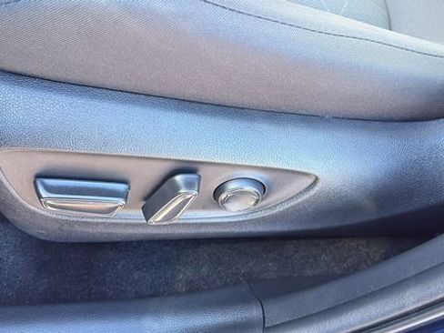 Used 2023 Toyota RAV4 XLE w/ Convenience Package image 21