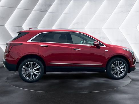 New 2026 Cadillac XT5 Premium Luxury w/ Driver Assist Package FWD image 6
