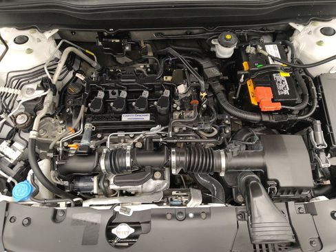 Used 2018 Honda Accord EX image 30