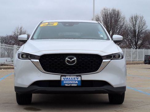 Used 2023 MAZDA CX-5 AWD 2.5 S w/ Premium Package image 2