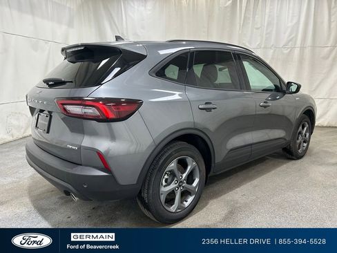 Used 2025 Ford Escape ST-Line w/ Tech Pack #1 image 8