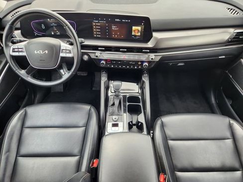 Used 2025 Kia Telluride S FWD image 26