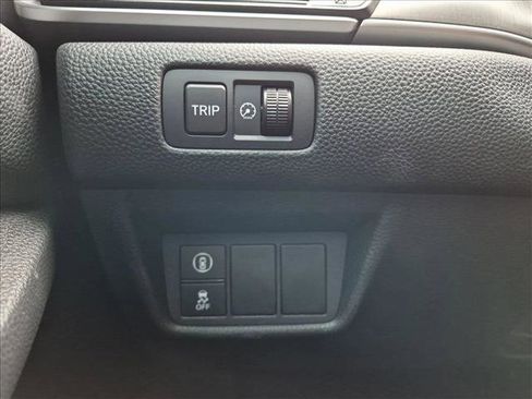 Used 2018 Honda Accord LX image 14