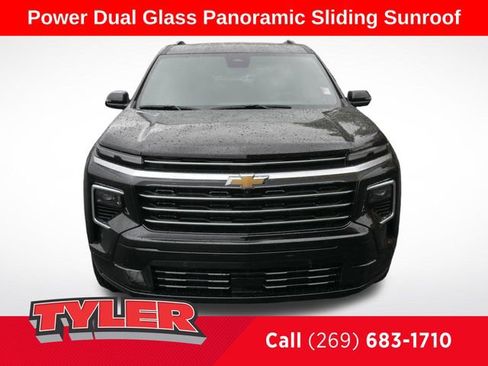 New 2026 Chevrolet Traverse High Country w/ LPO, Floor Liner Package image 2