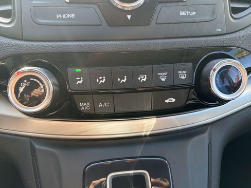 Used 2016 Honda CR-V SE image 24