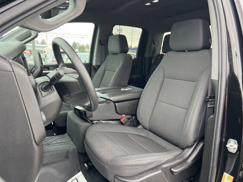 Used 2020 Chevrolet Silverado 1500 Custom w/ Custom Value Package image 16