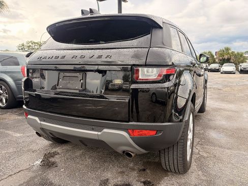 Used 2018 Land Rover Range Rover Evoque SE AWD/4WD image 7