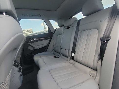 Certified 2023 Audi Q5 2.0T Premium Plus w/ Premium Plus Package AWD/4WD image 19
