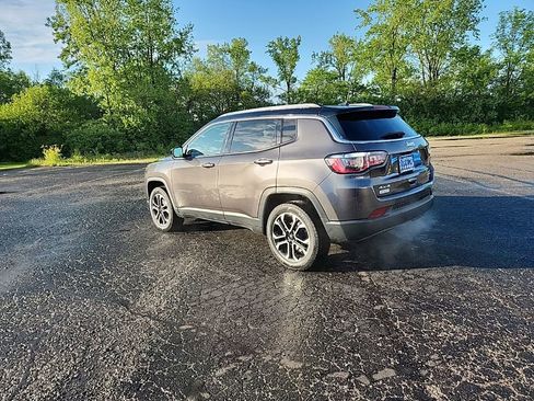 Used 2022 Jeep Compass Limited AWD/4WD image 7