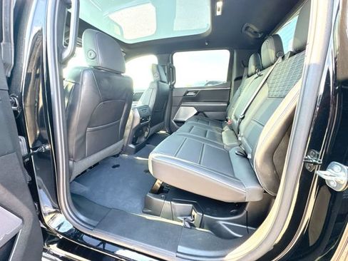 Used 2026 GMC Sierra EV Denali AWD/4WD image 21